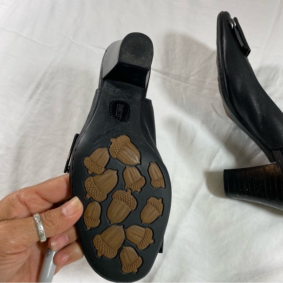 BORN Shoes Woman’s 7 Sling Leather Shoes Heels Chunky Heel Front Bow - Picture 12 of 14